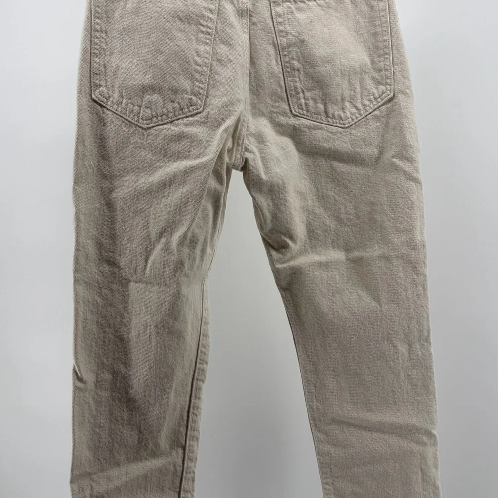 Banana Republic Women's High Rise Straight Size 27, Oatmeal Denim‎